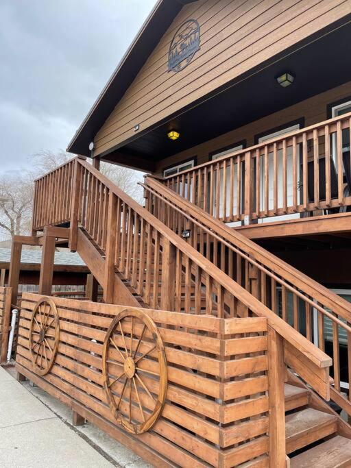 Parkway Yellowstone Riverside Studio #6 Gardiner Exterior foto
